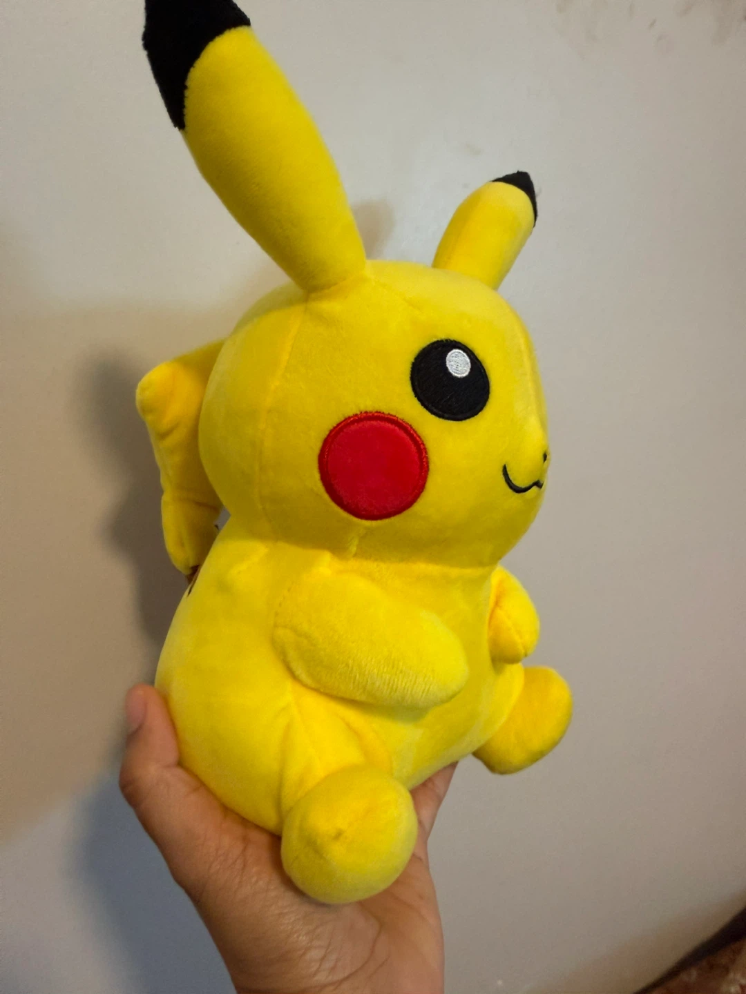 Pokémon Pikachu Plush toy - photo 2