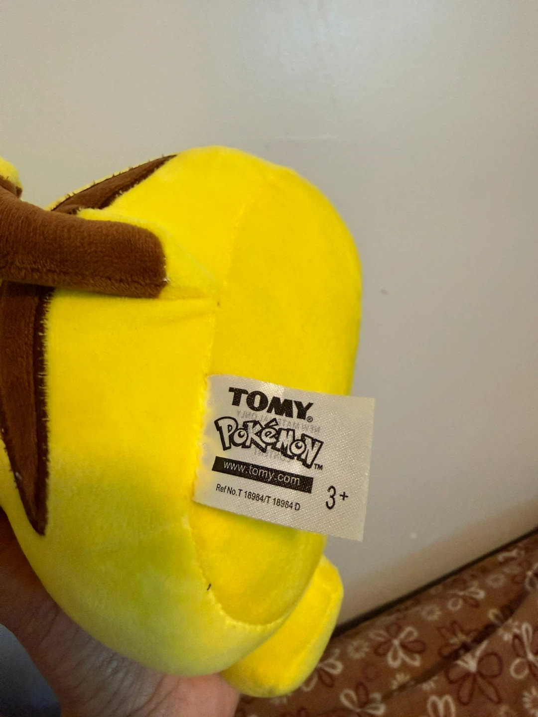 Pokémon Pikachu Plush toy - photo 4