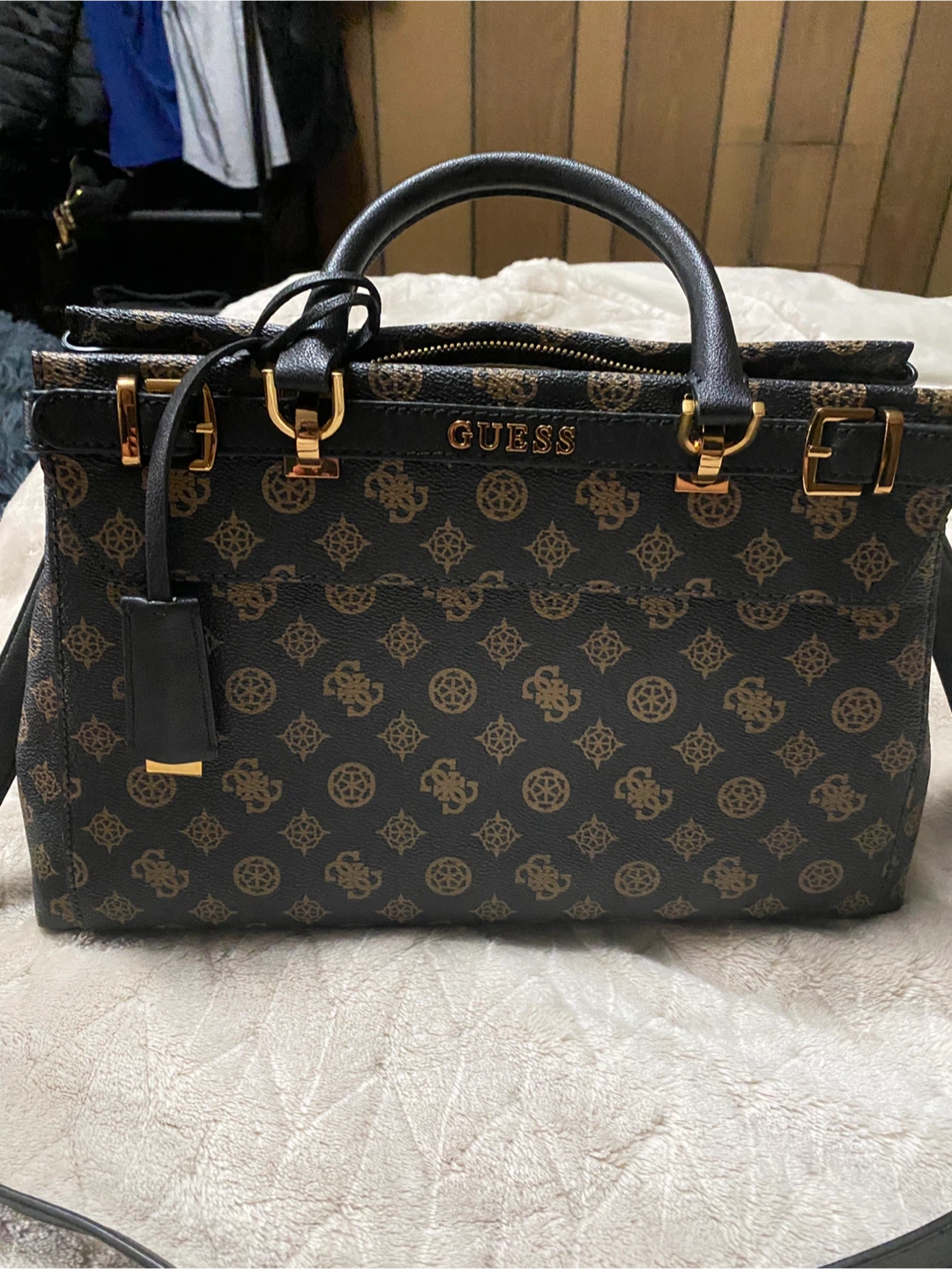 Guess bag