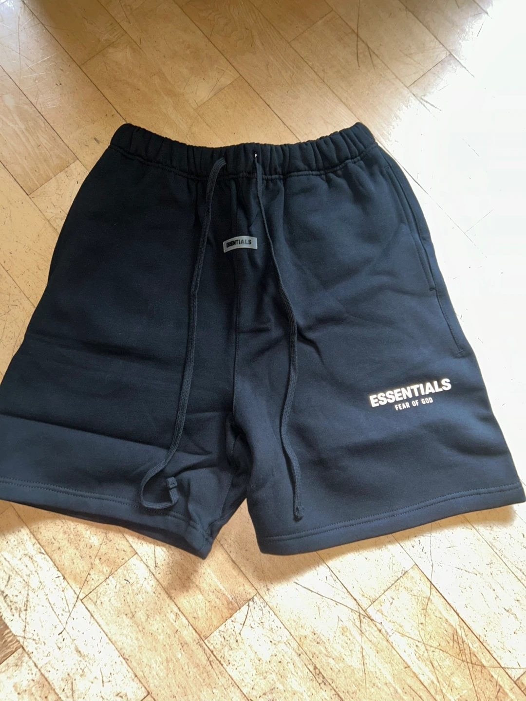 Essentials Fear of God Sweat Shorts - photo 2