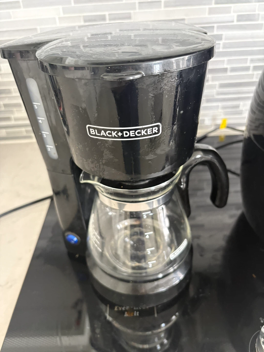 Black+Decker Rice Cooker and Coffee Maker, Ultrean Air Fryer - photo 2