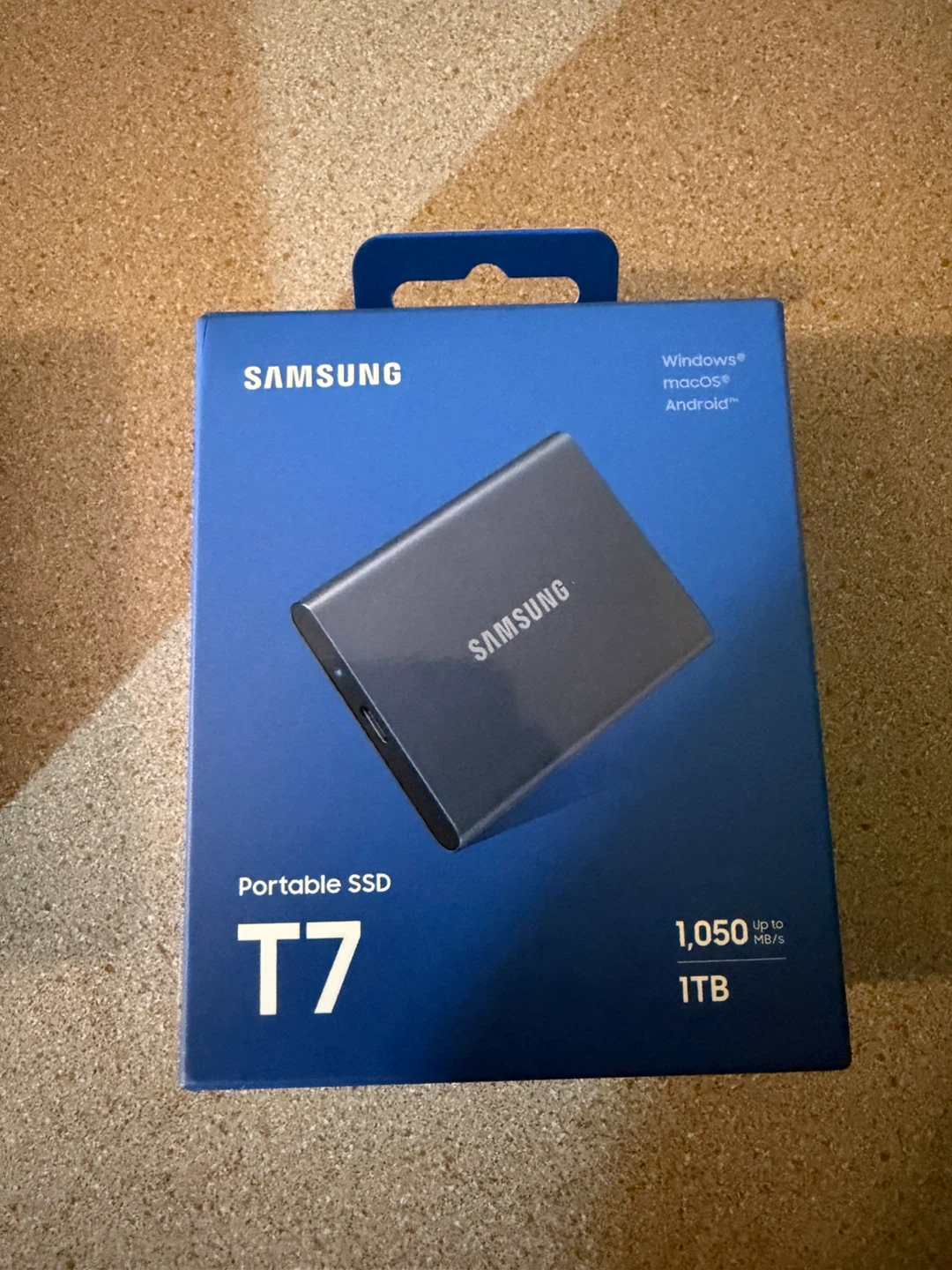 *NEW* Samsung T7 Portable SSD 1TB