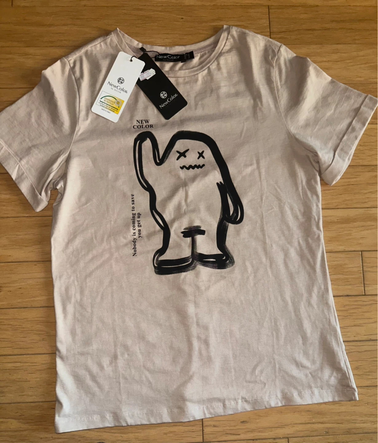 New Color Graphic T-Shirt