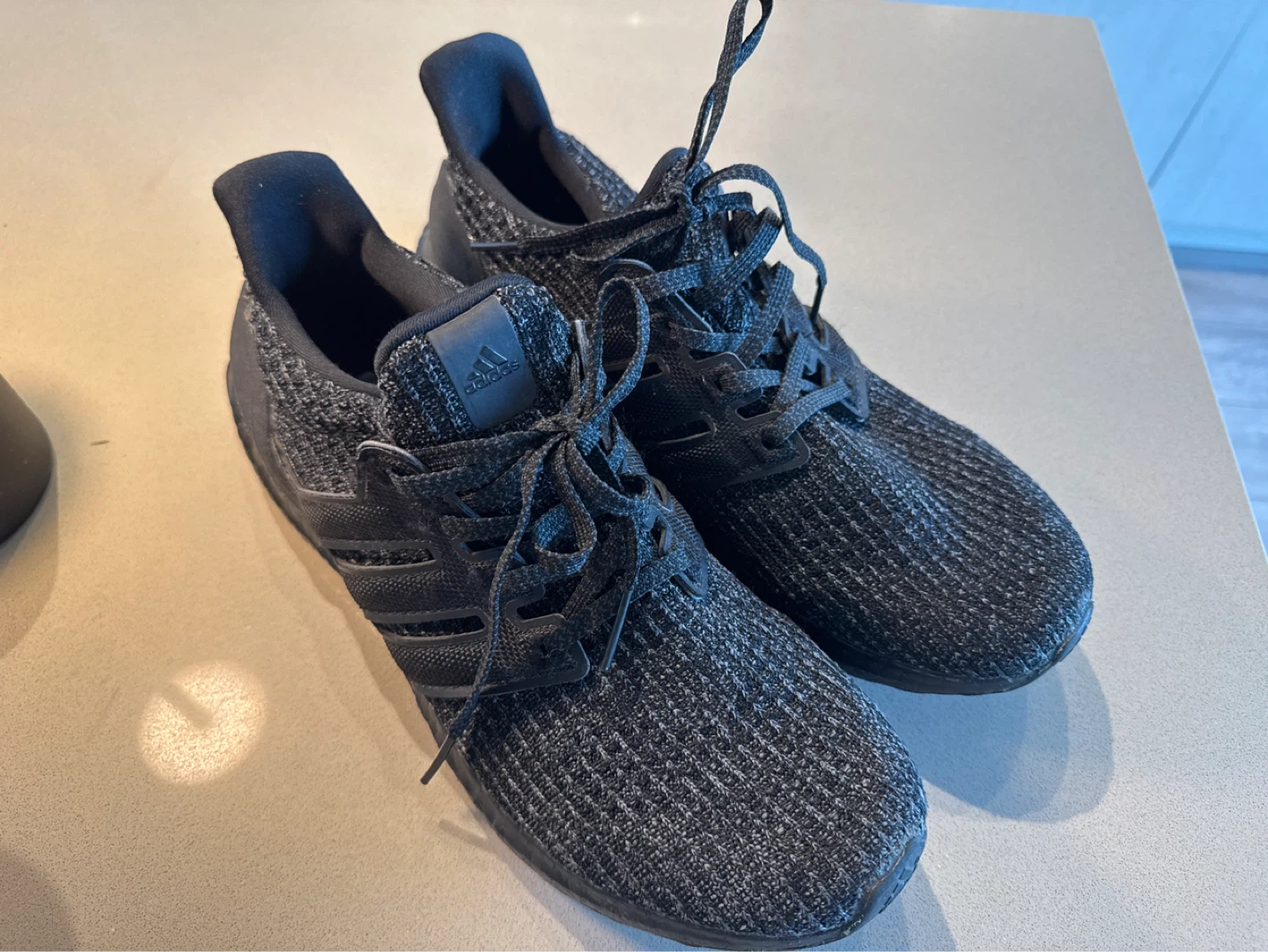 Adidas ultraboost 2.0 men’s 9.5