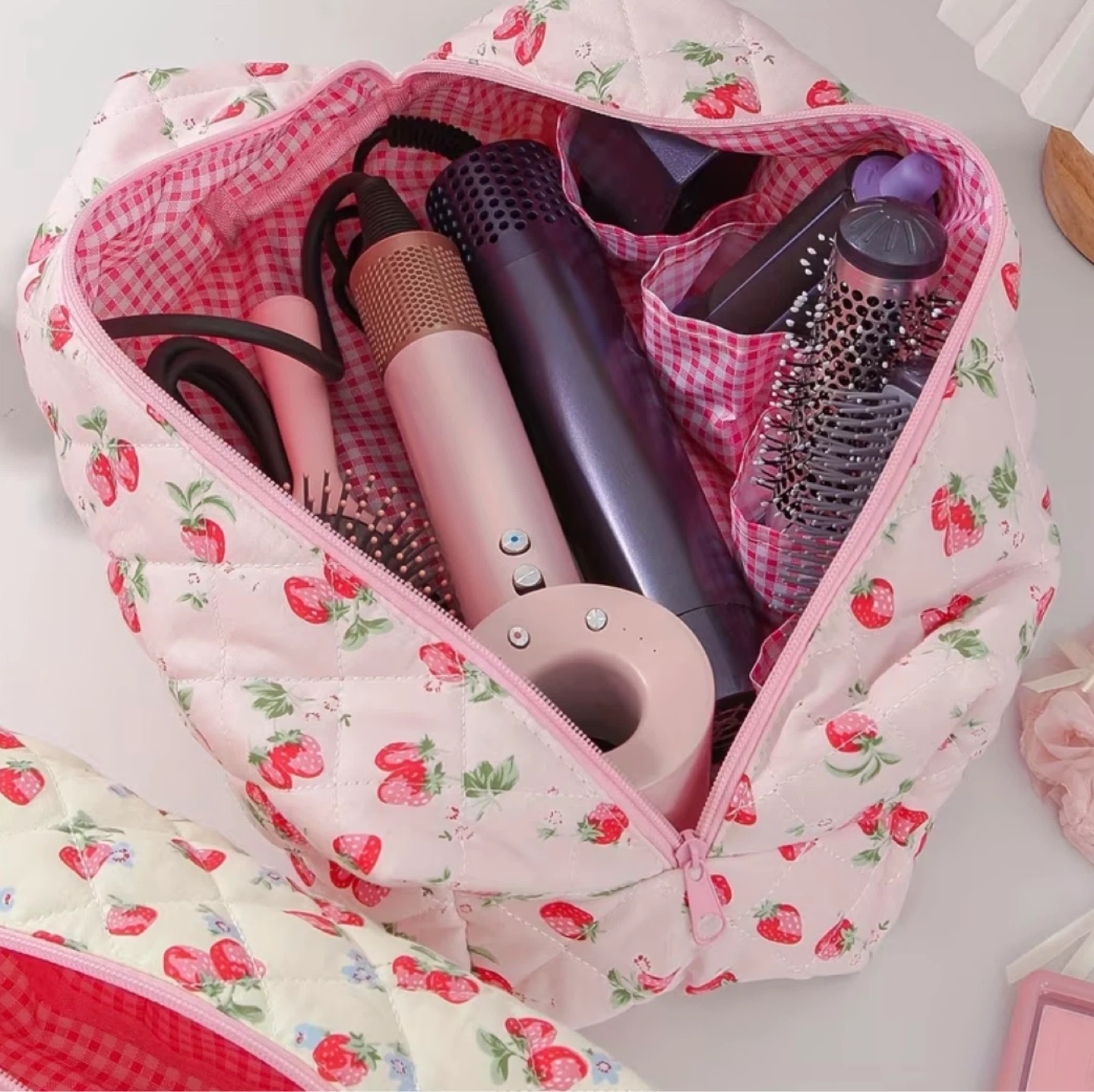Strawberry Quilted Makeup Bag - photo 3