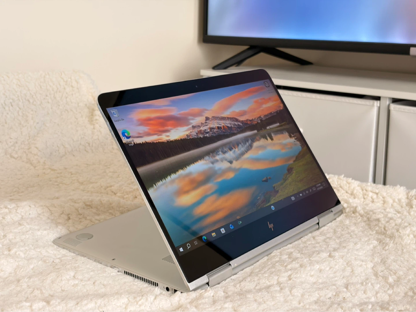 HP Spectre x360 Convertible 13-ac Laptop — i7 / 8Gb / 128GB - photo 3