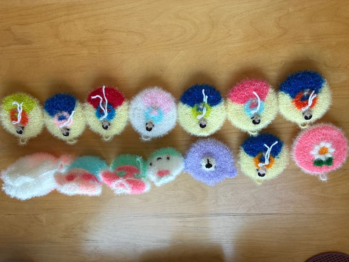 14 Assorted Crochet Scrubbies & Dishcloths - photo 2