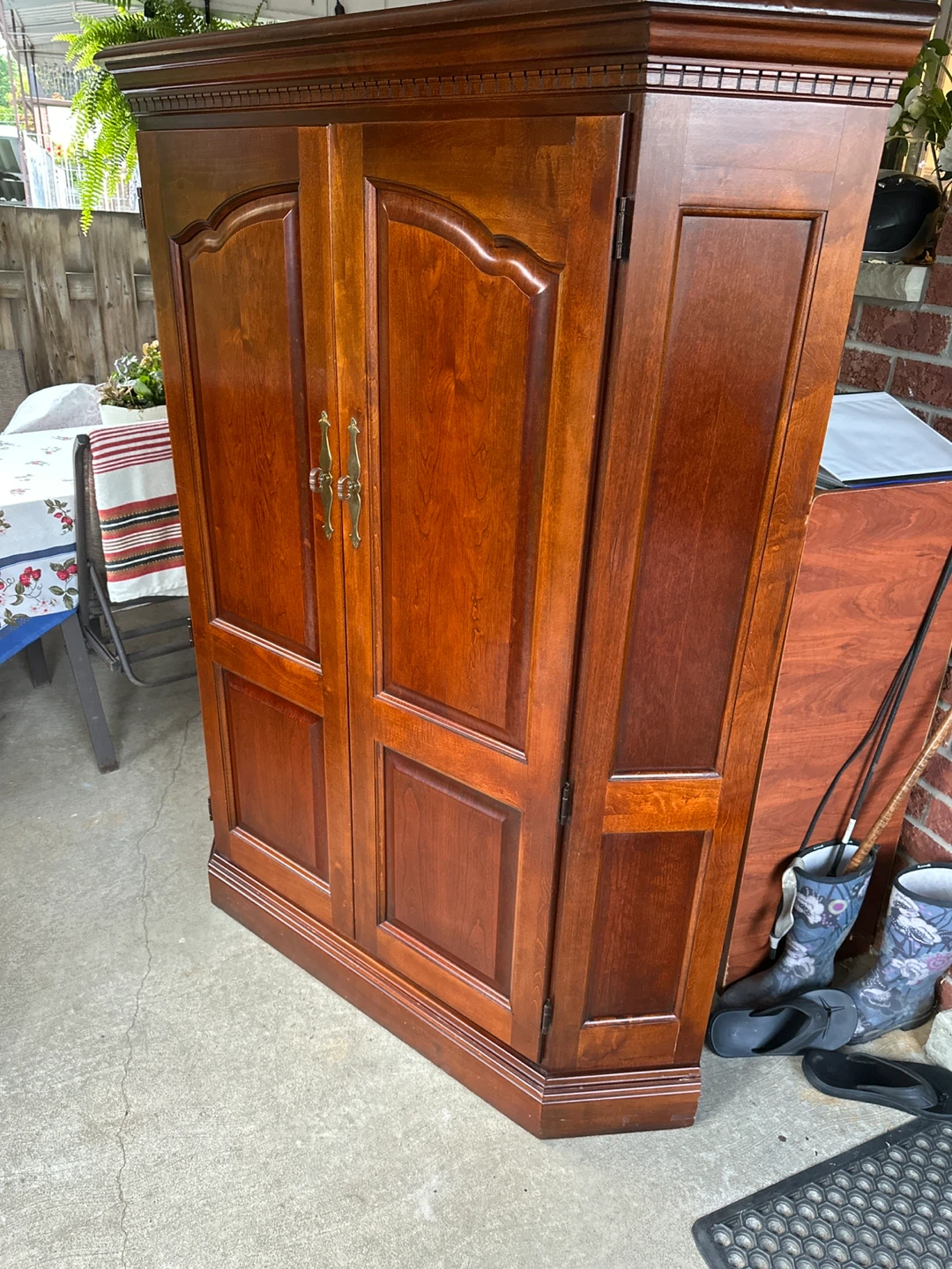 Corner entertainment Cabinet/Storage Unit - photo 2