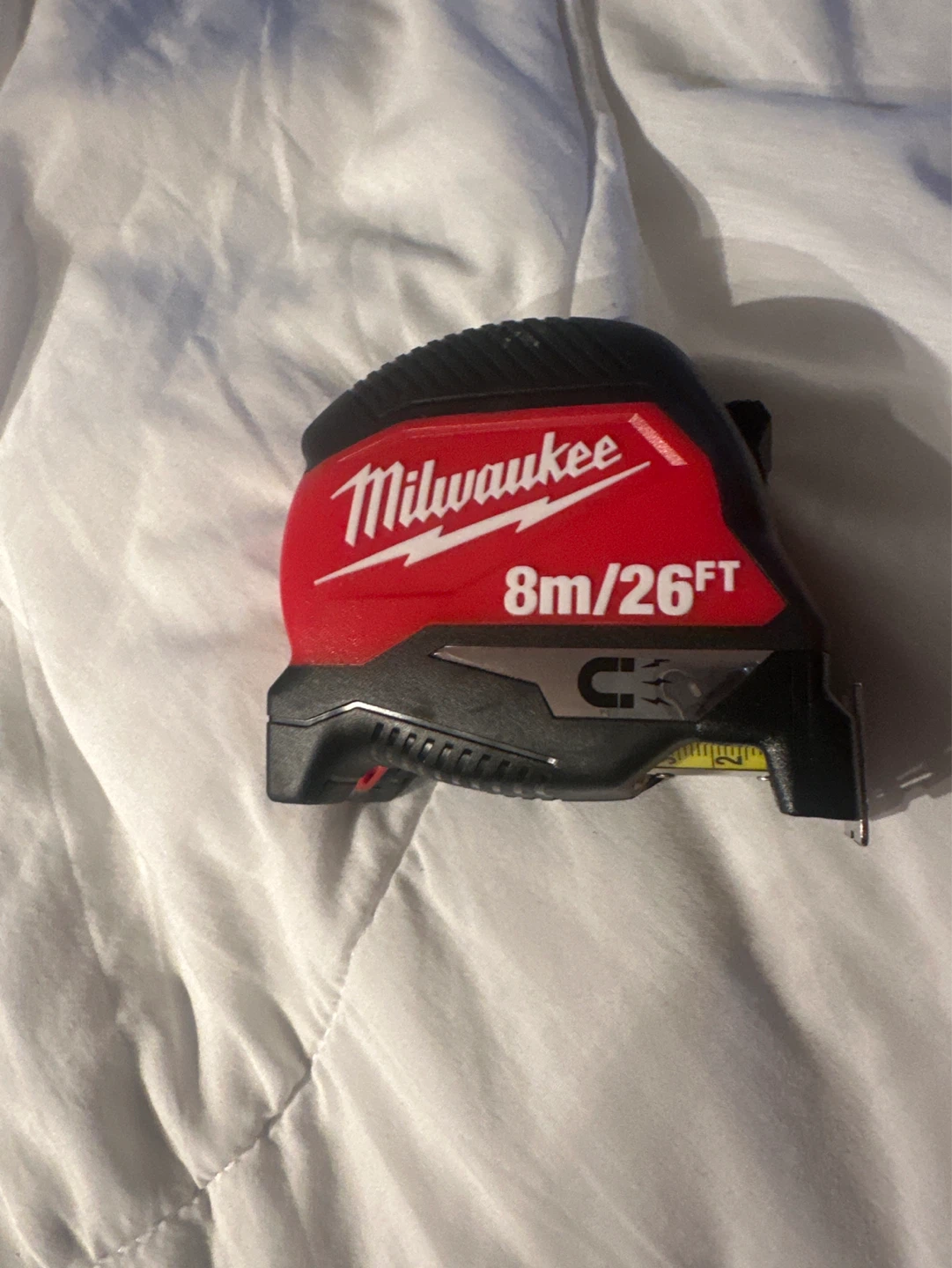 Milwaukee Tape Measure 8m/26FT