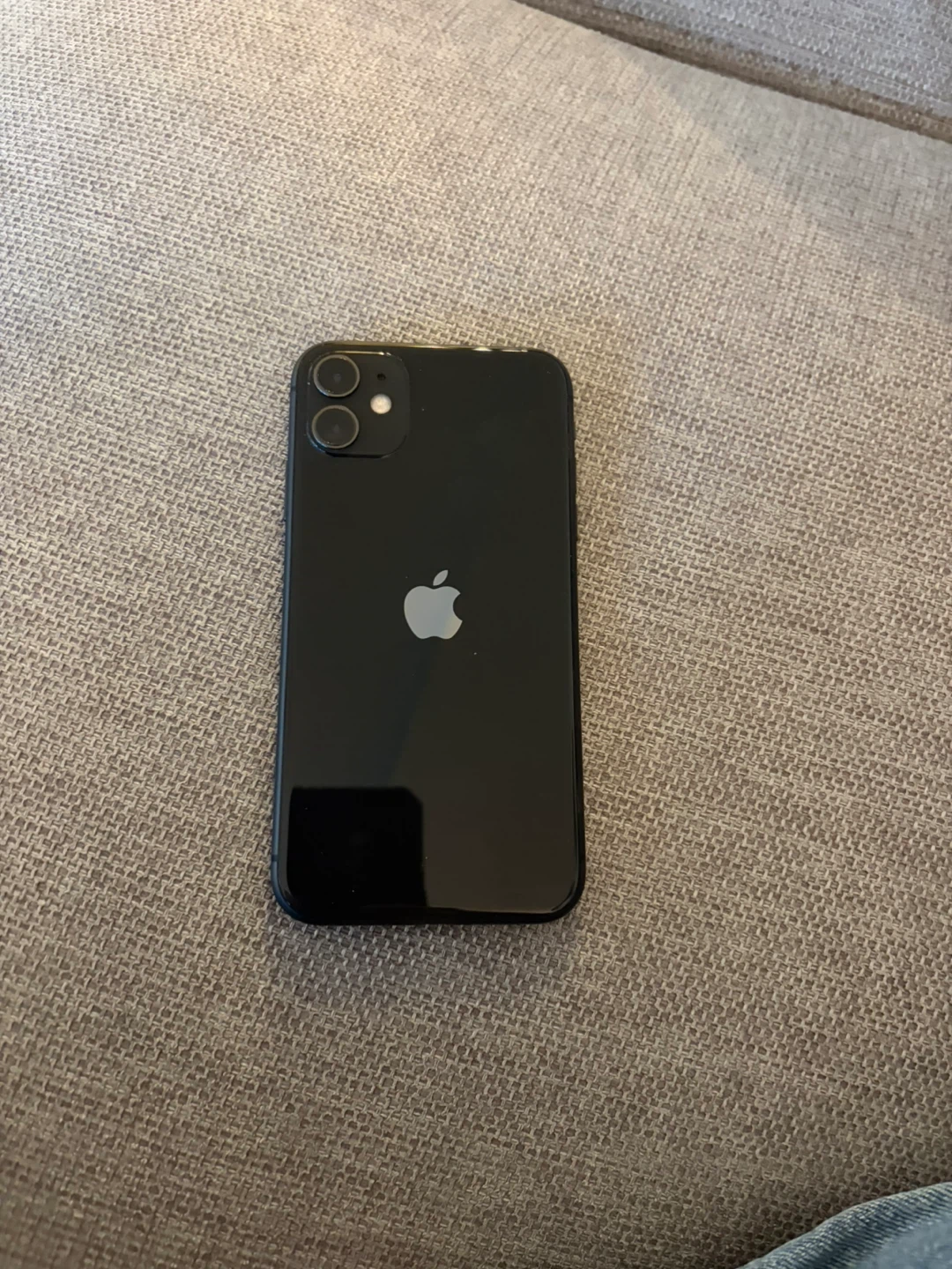 unlocked Apple iPhone 11 : 64 GB - photo 2