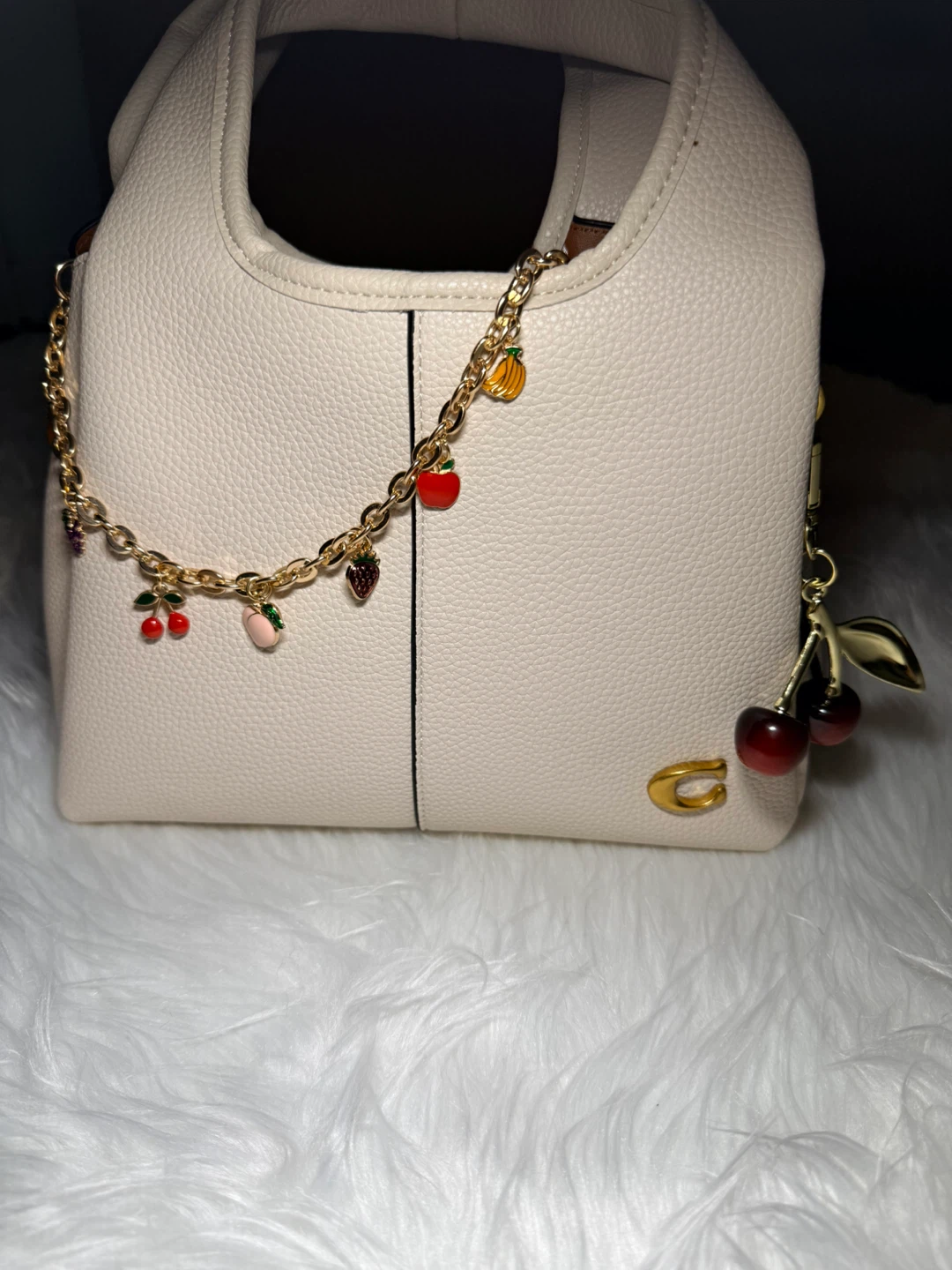 White coach purse - photo 3
