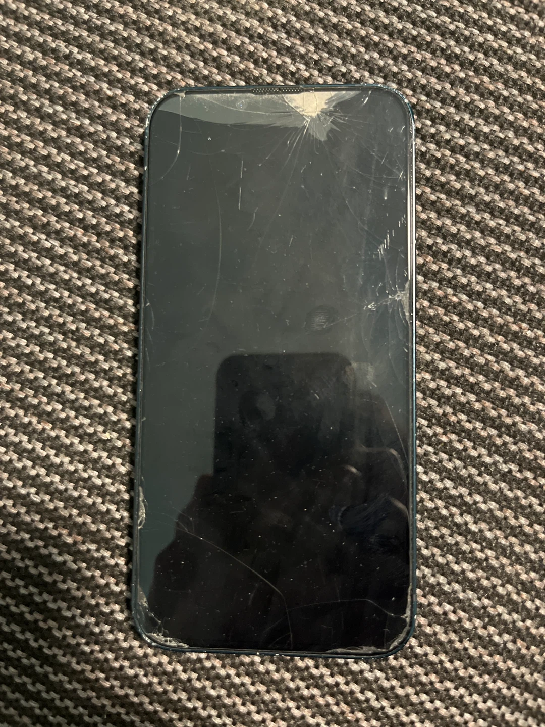 Apple iPhone 14