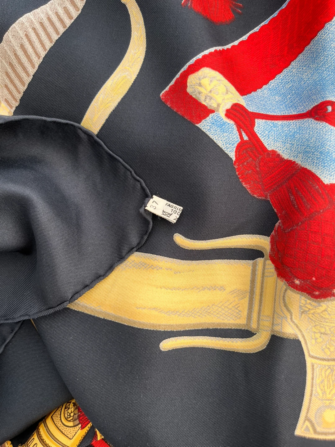 Hermès Grand Uniforme Silk Scarf - photo 5