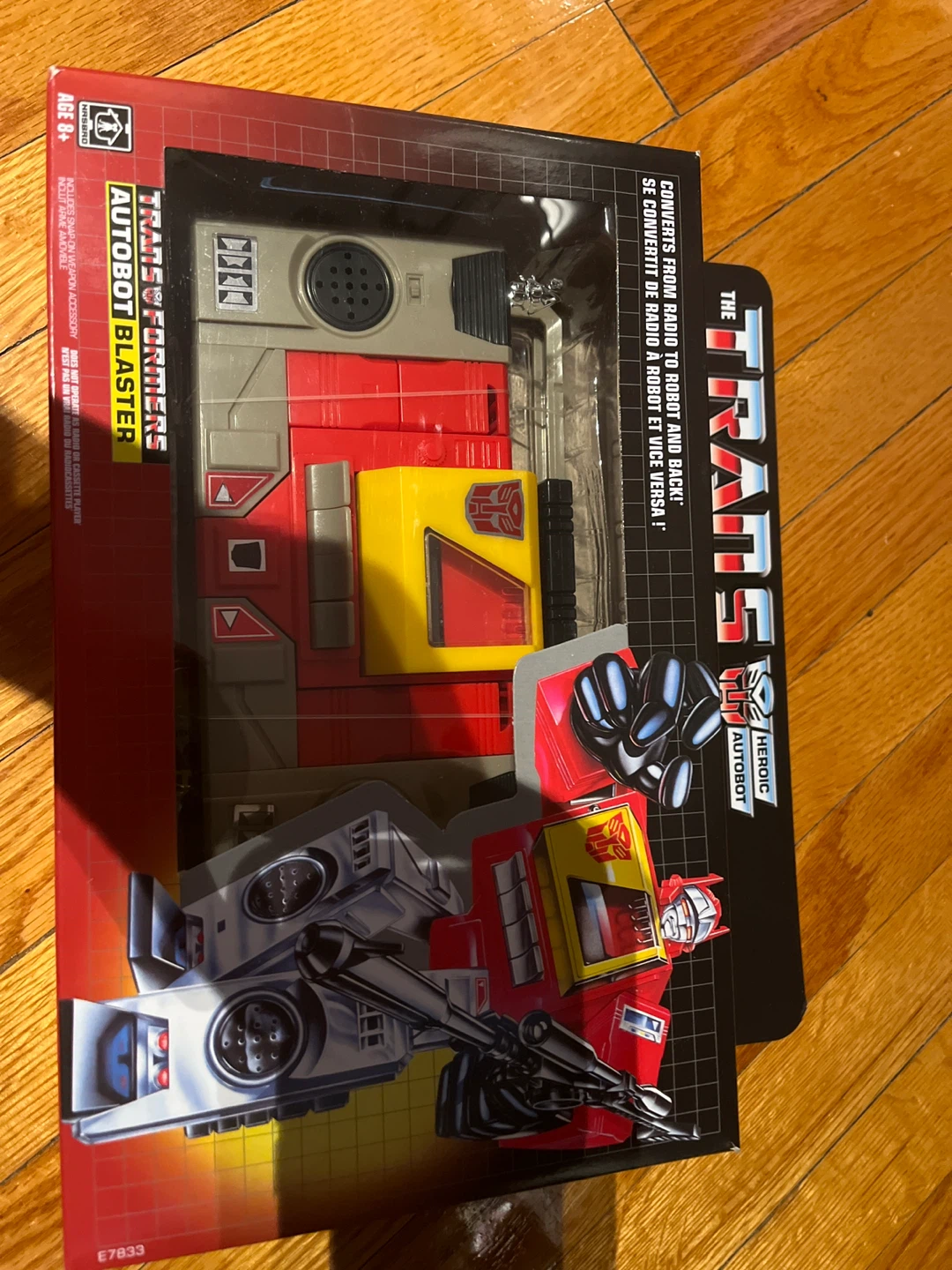 New!!    Transformers Autobot Blaster Toy - photo 3