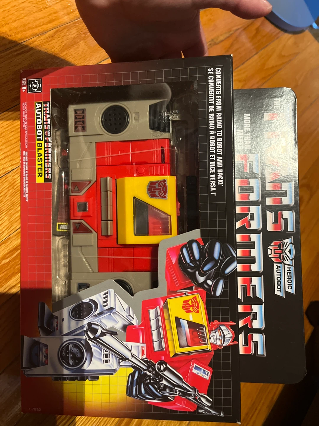 New!!    Transformers Autobot Blaster Toy