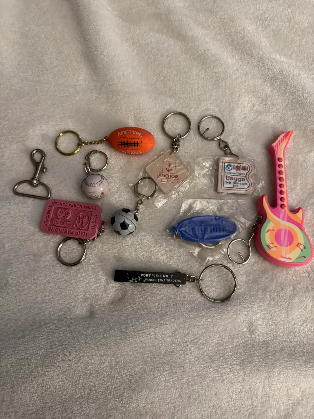 Assorted Advertising & Novelty keychains