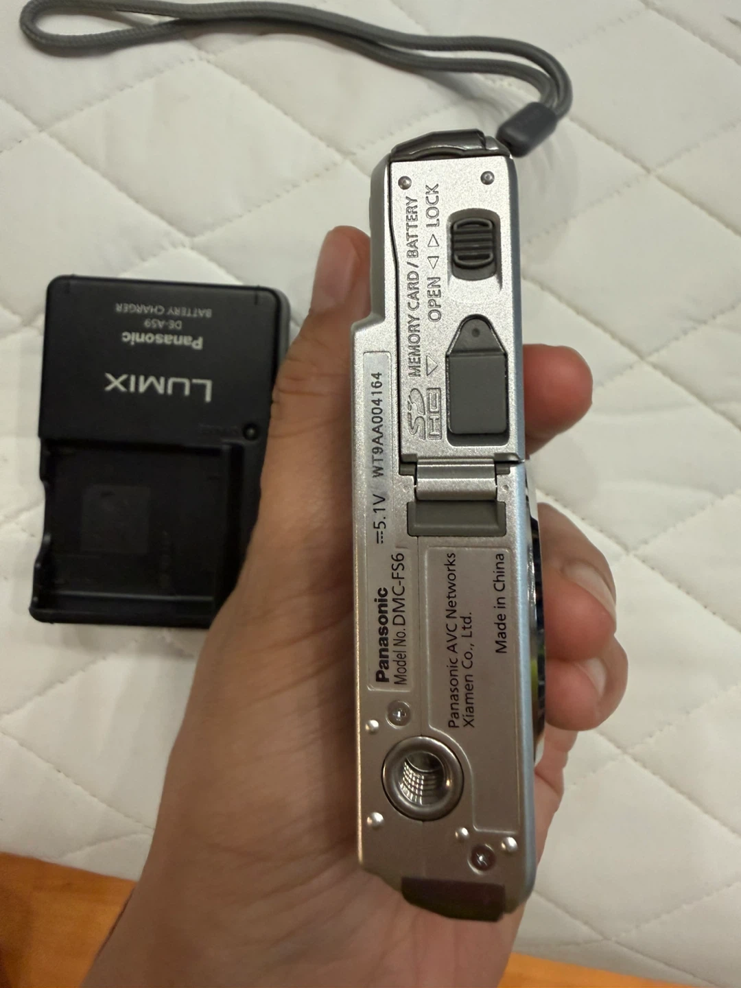 Panasonic Lumix DMC-FS6 Digital Camera - photo 4