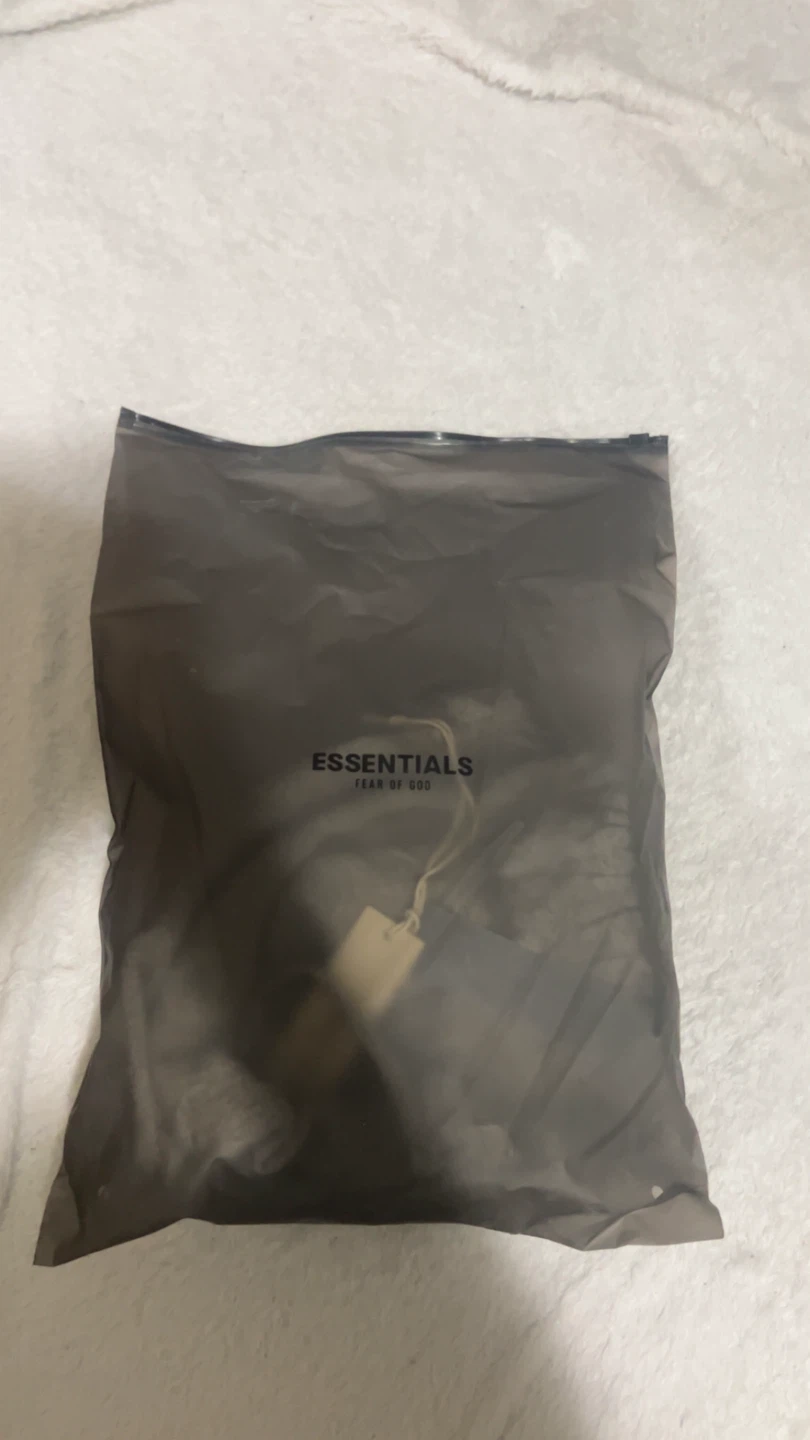 Fear of God Essentials Shorts - Dark Oat (Size Small) - photo 4