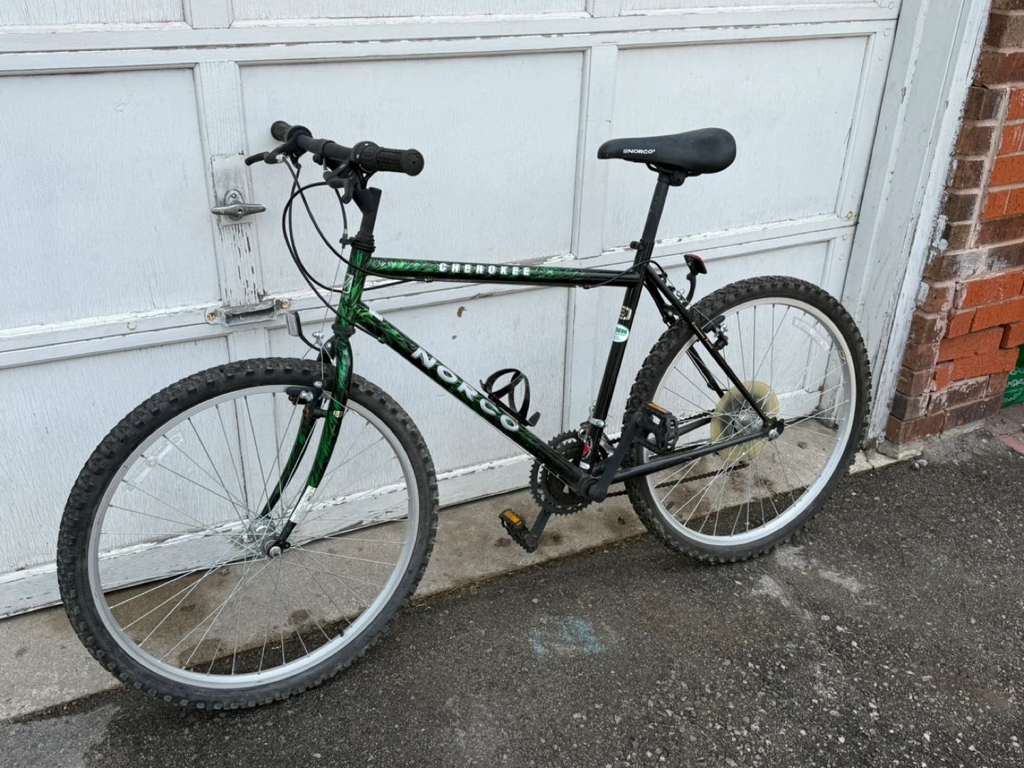 Norco Cherokee Mountain Bike - photo 2