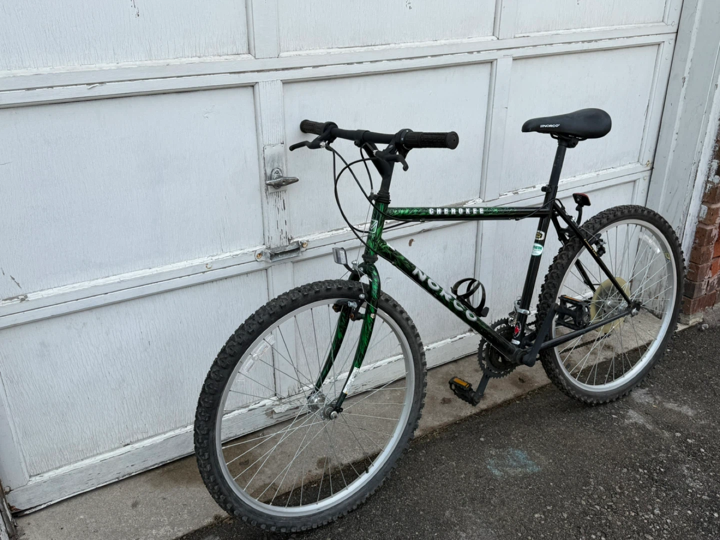 Norco Cherokee Mountain Bike - photo 3