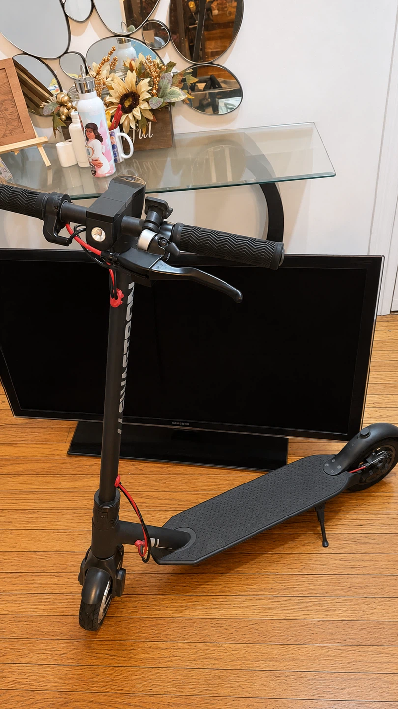Swagtron Electric Scooter no charger - photo 2