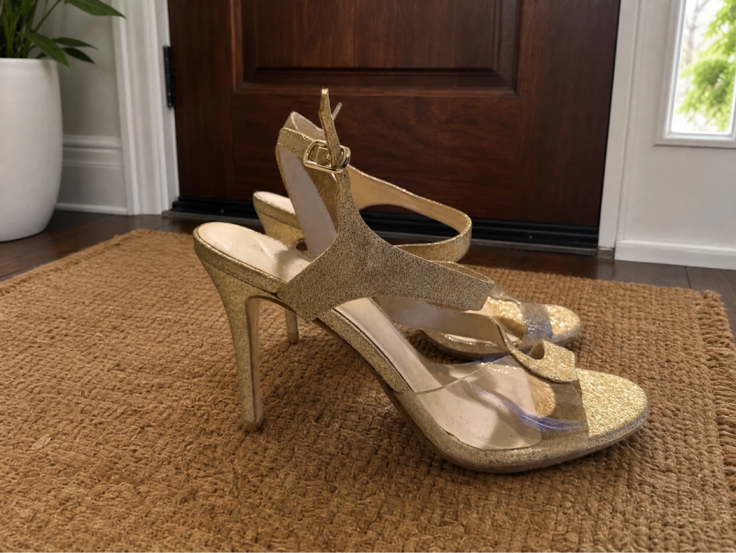 Le Château Gold Glitter Heeled Sandals - Size 39 - photo 2