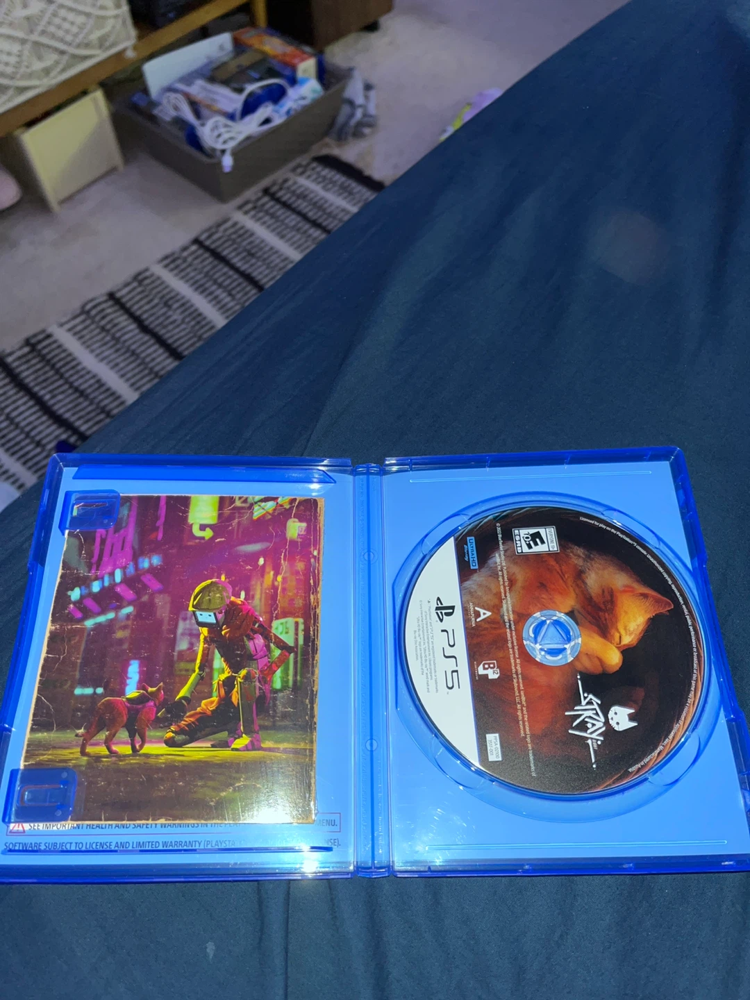 Stray (PS5) - photo 3