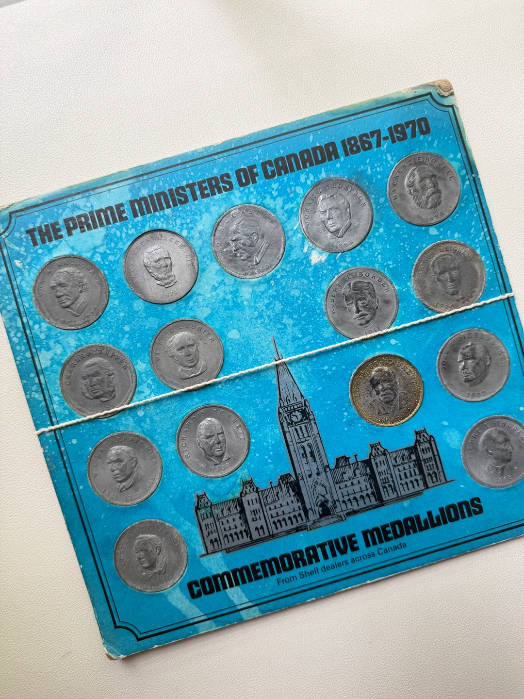 Prime Ministers of Canada 1867–1970 Commemorative Medallions Set - photo 4