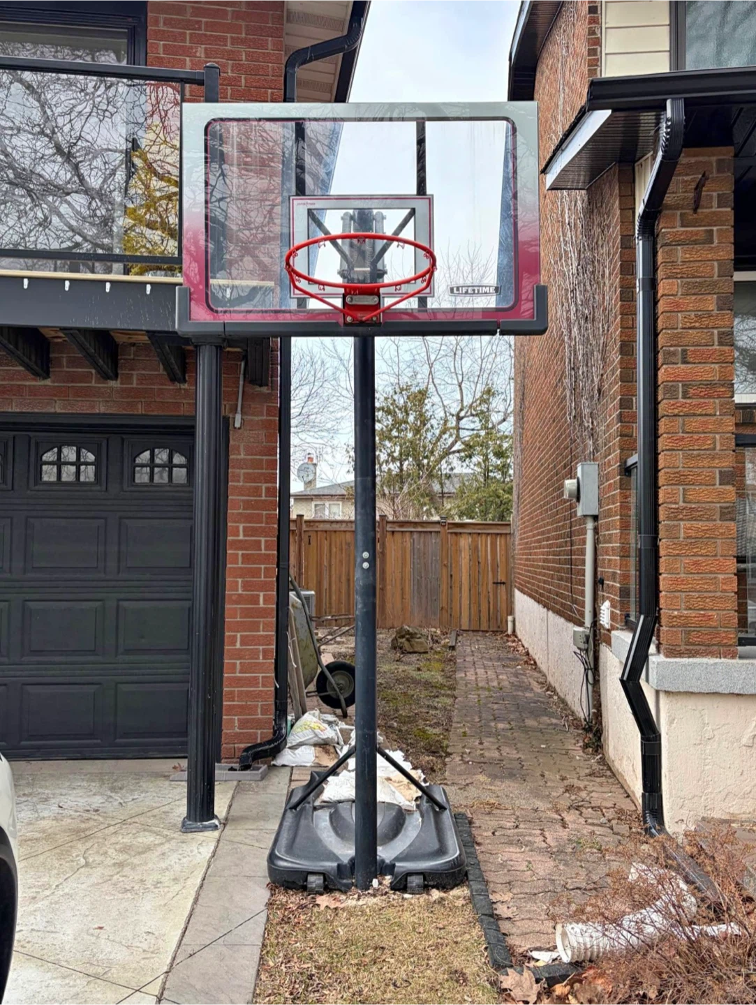 Lifetime Portable Adjustable Basketball Hoop System (48-in)