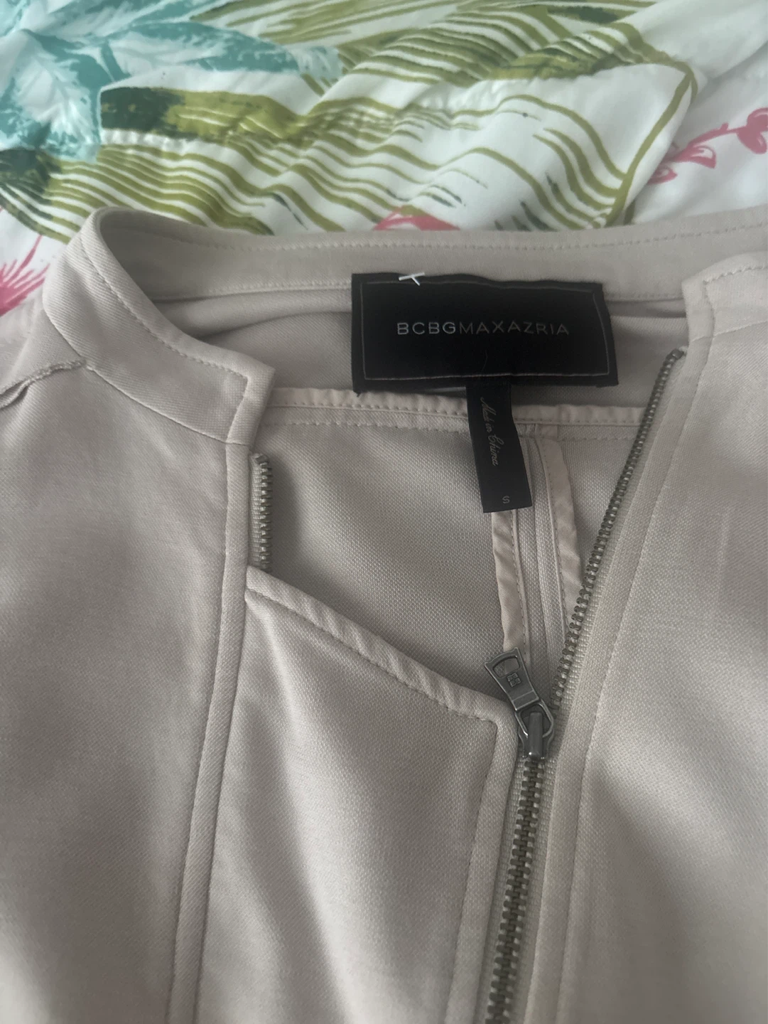 BCBGMAXAZRIA Beige Moto Jacket Size S - photo 2