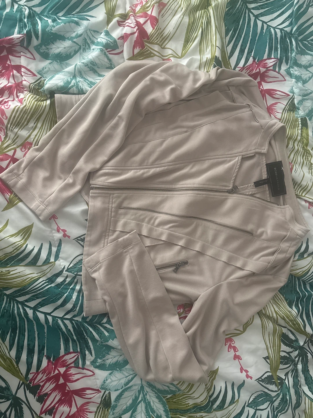 BCBGMAXAZRIA Beige Moto Jacket Size S - photo 4