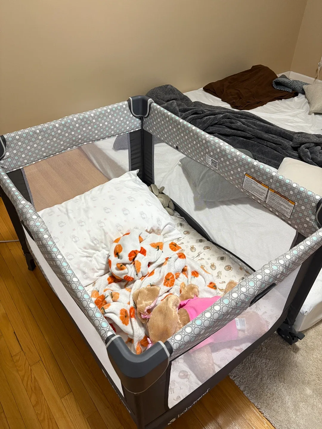 Baby trend nursery den - photo 5