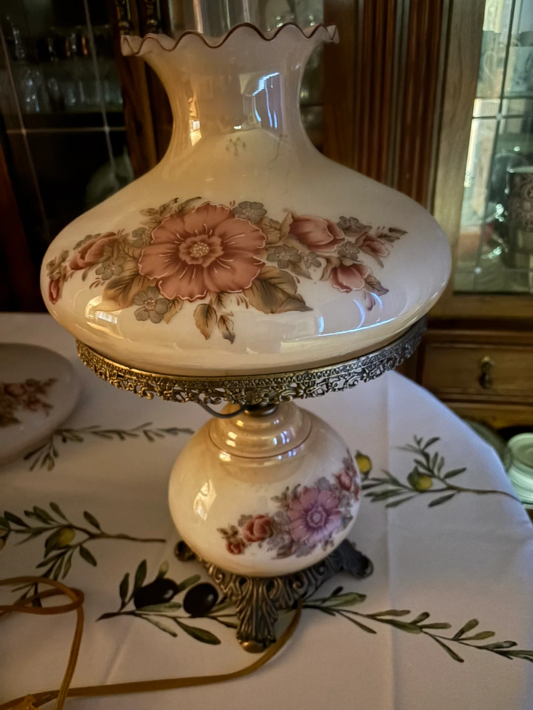 Beautiful pair of Vintage Floral Accent Lamps. - photo 5