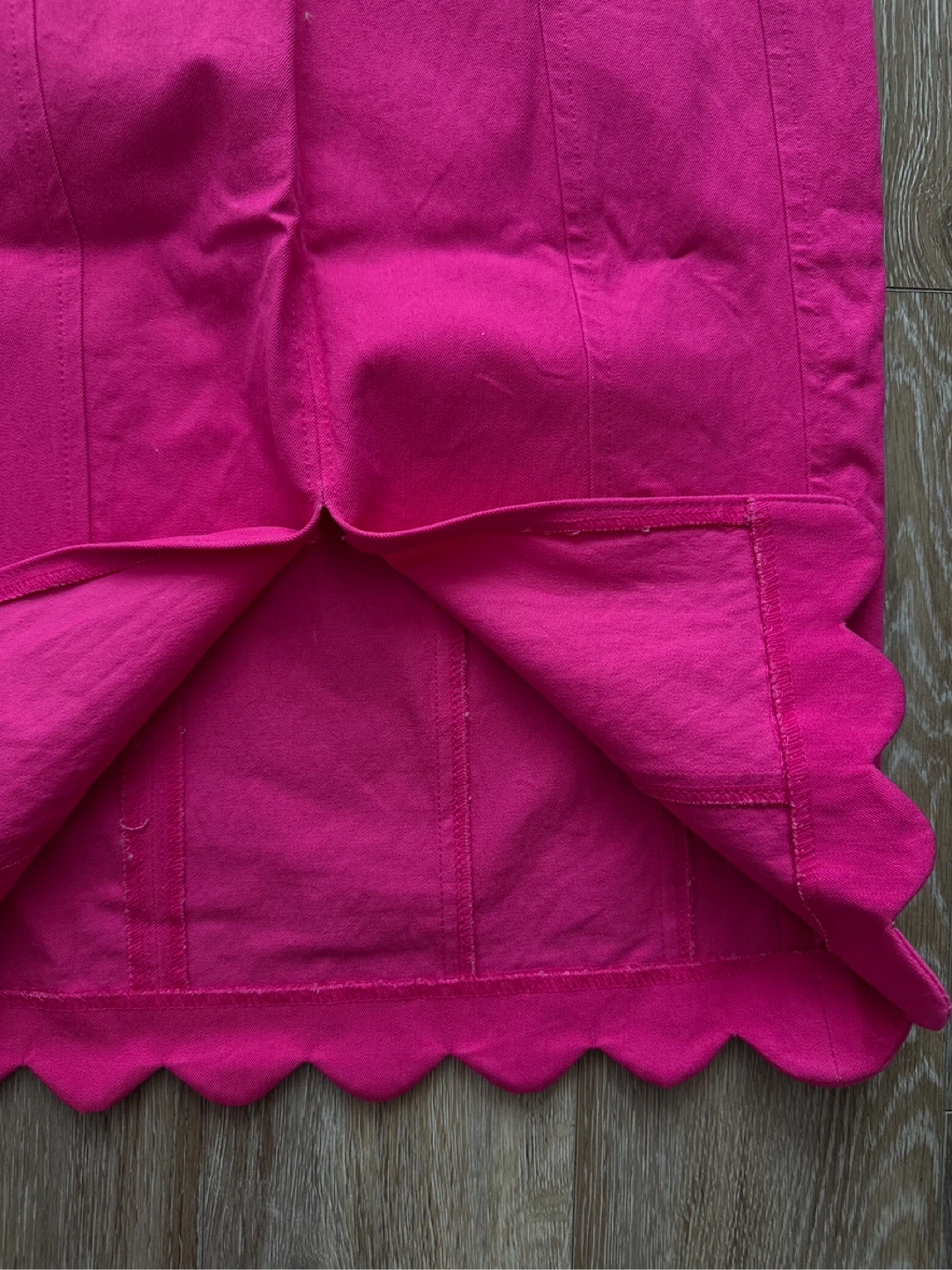 Banana Republic Pink Scalloped V-Neck Dress - photo 3