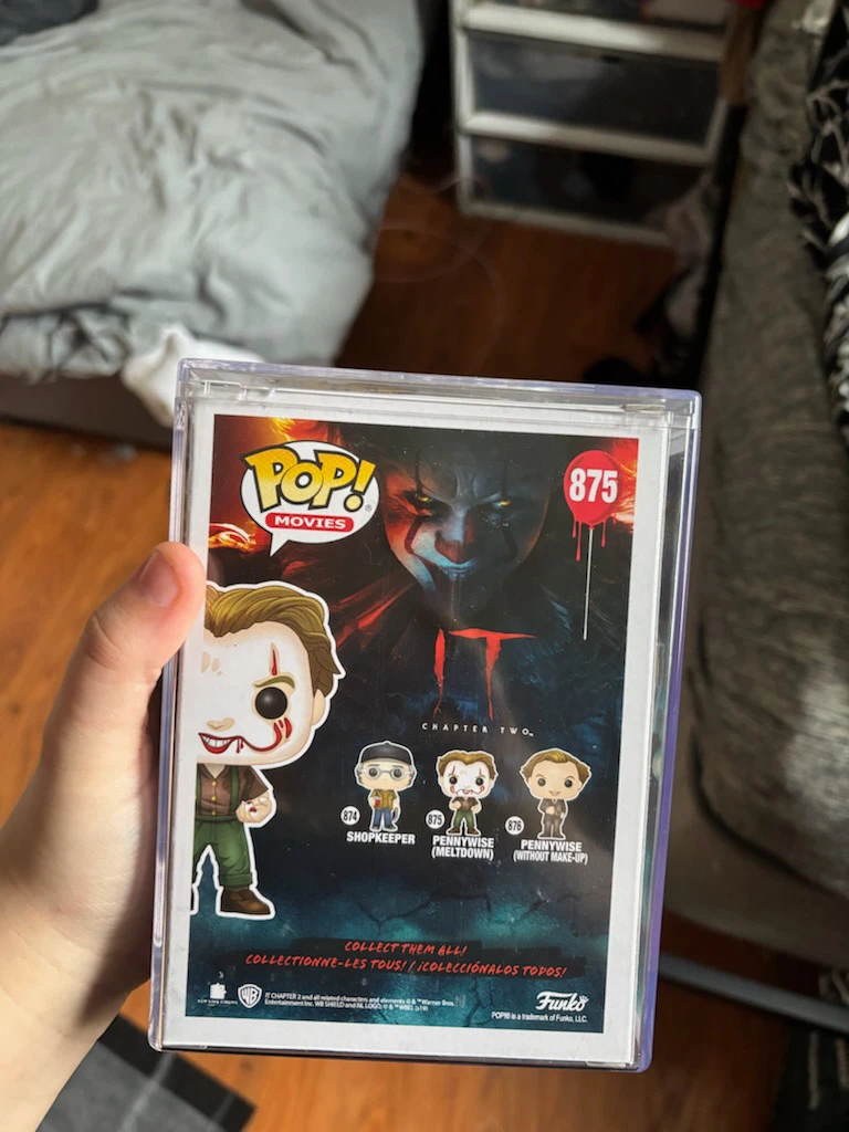 Bill skarsgård signed funko pop - photo 3