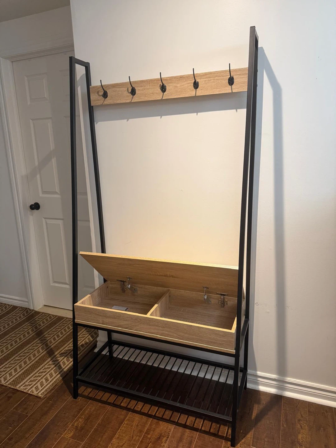 Canadian Tire- Hall Tree with Storage Bench and Coat Hooks - photo 5