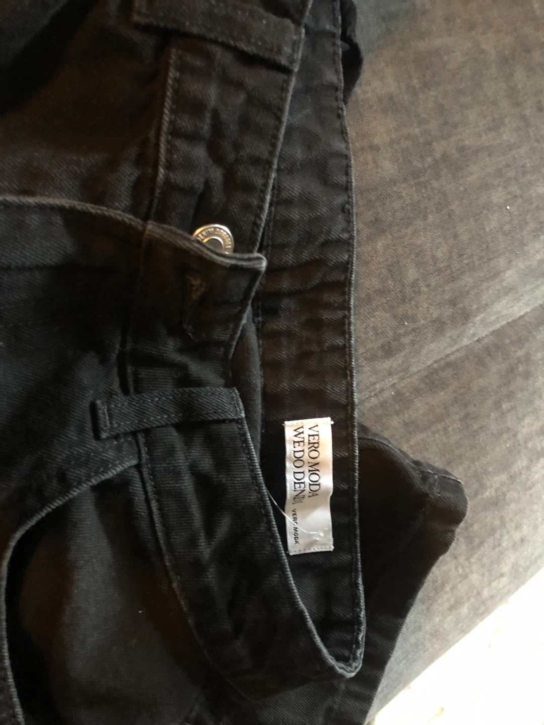 NEW Vero Moda Black Denim Jeans - photo 2