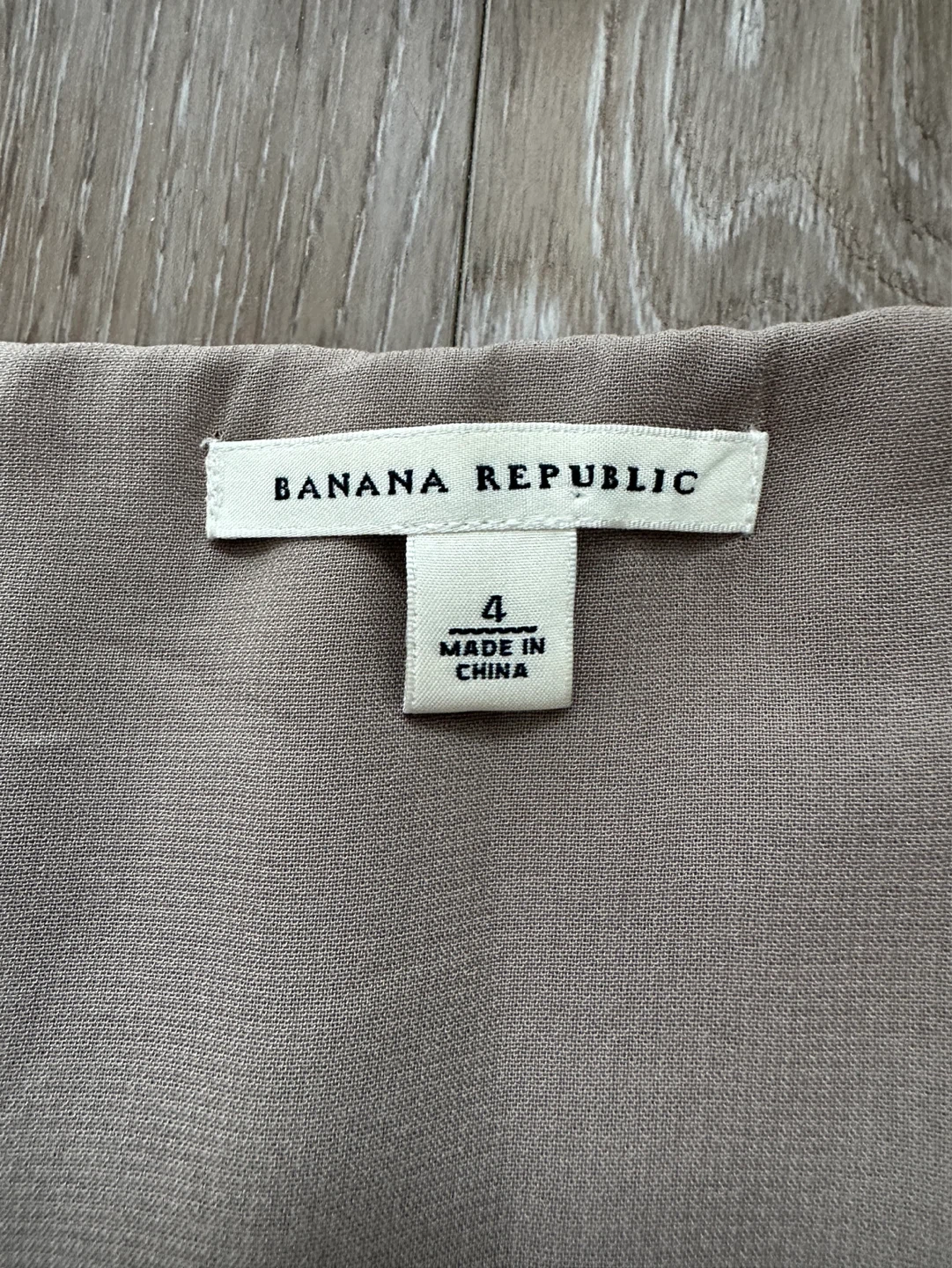 Banana Republic Pleated Dress Size 4 - photo 2