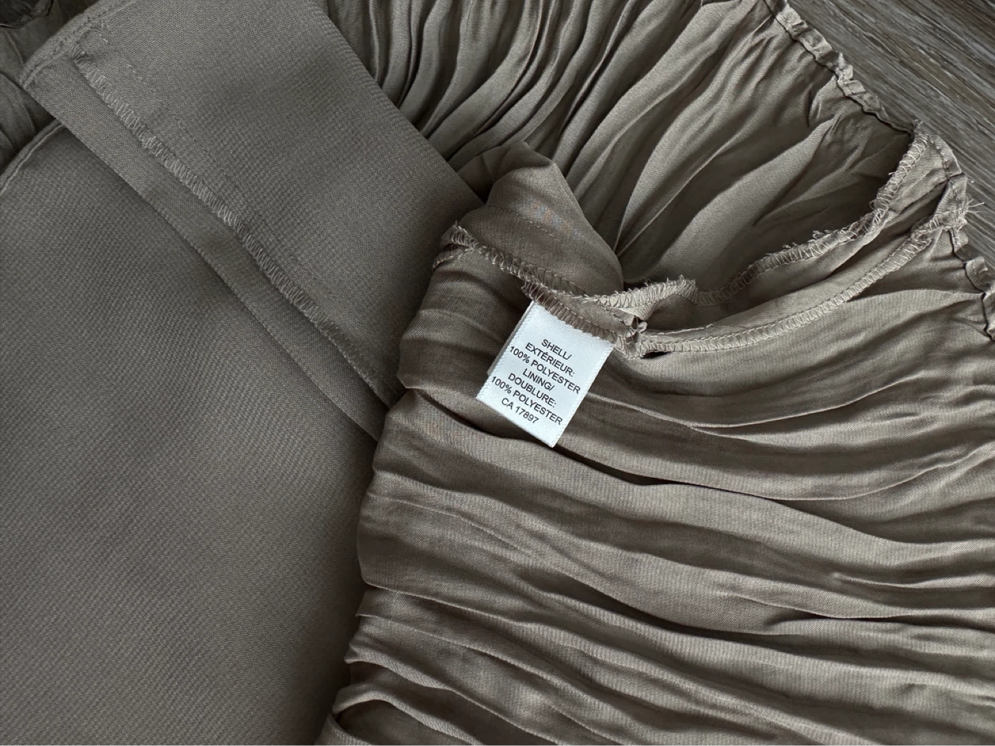 Banana Republic Pleated Dress Size 4 - photo 5