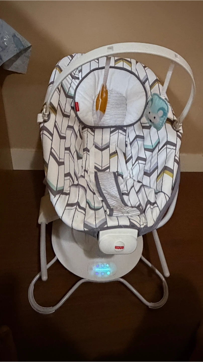 Baby Bouncer Swing – Excellent Condition - photo 2