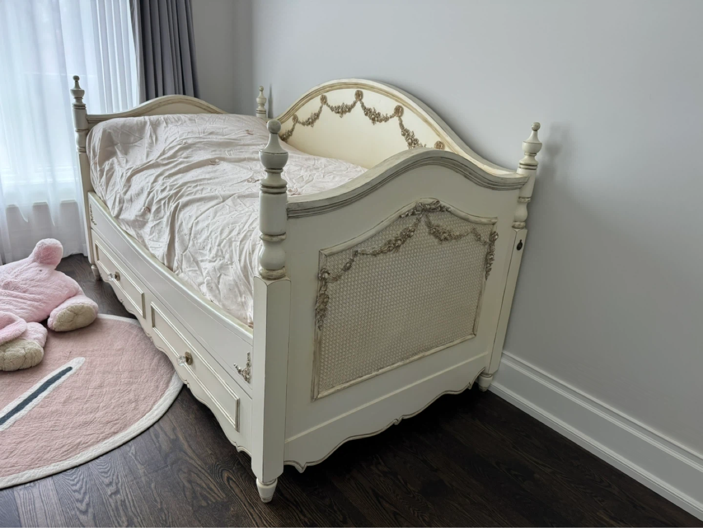 White Daybed with Trundle - photo 2