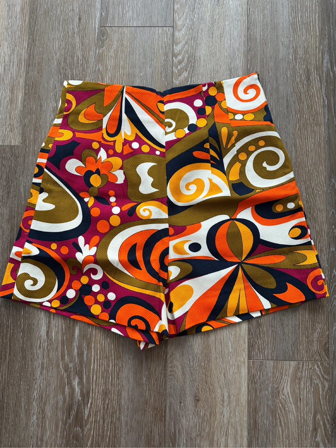 ZARA Women's High-Waisted Patterned Shorts XS