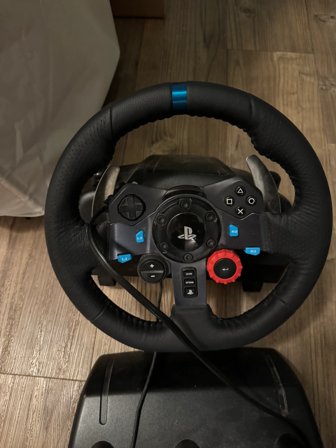 Logitech G G29 Racing Wheel and Pedals