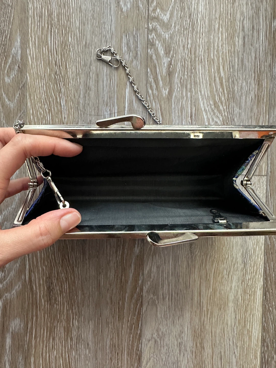 Blue Floral Clutch with Chain - photo 4
