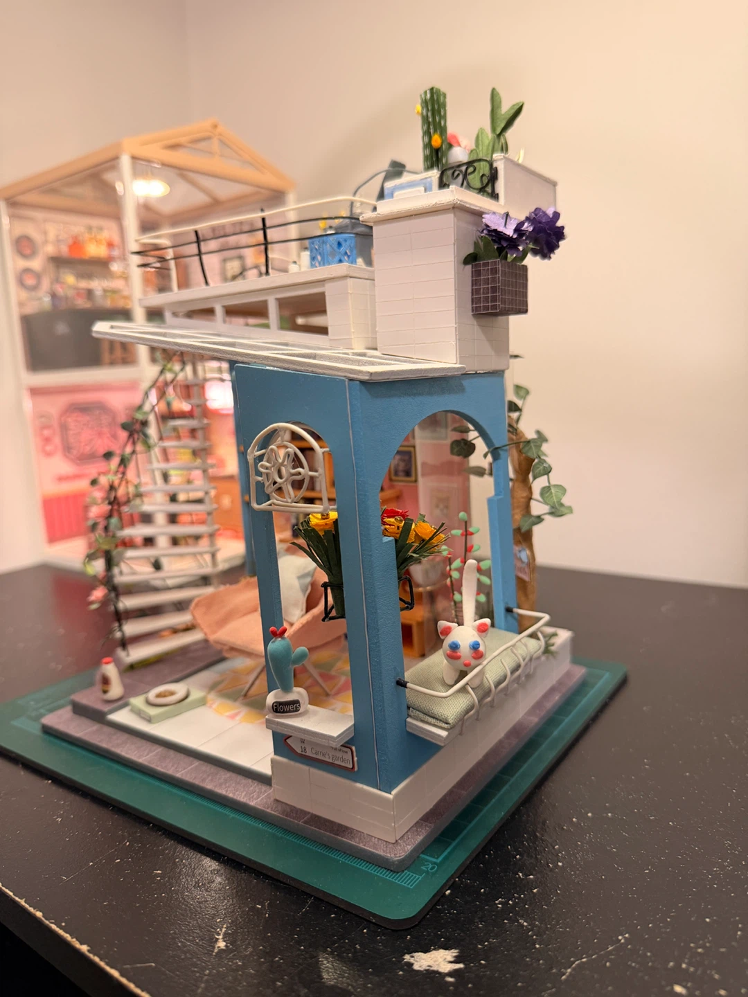 Rolife DIY Dora’s Loft Miniature Dollhouse (Assembled) - photo 5