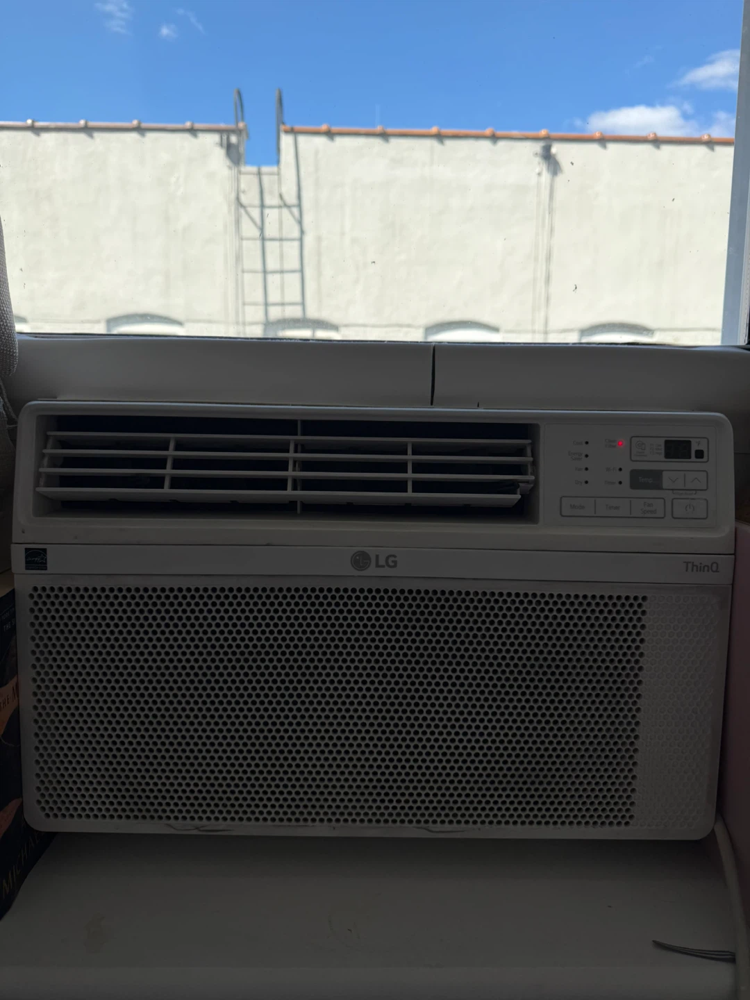 LG ThinQ Window Air Conditioner - photo 2