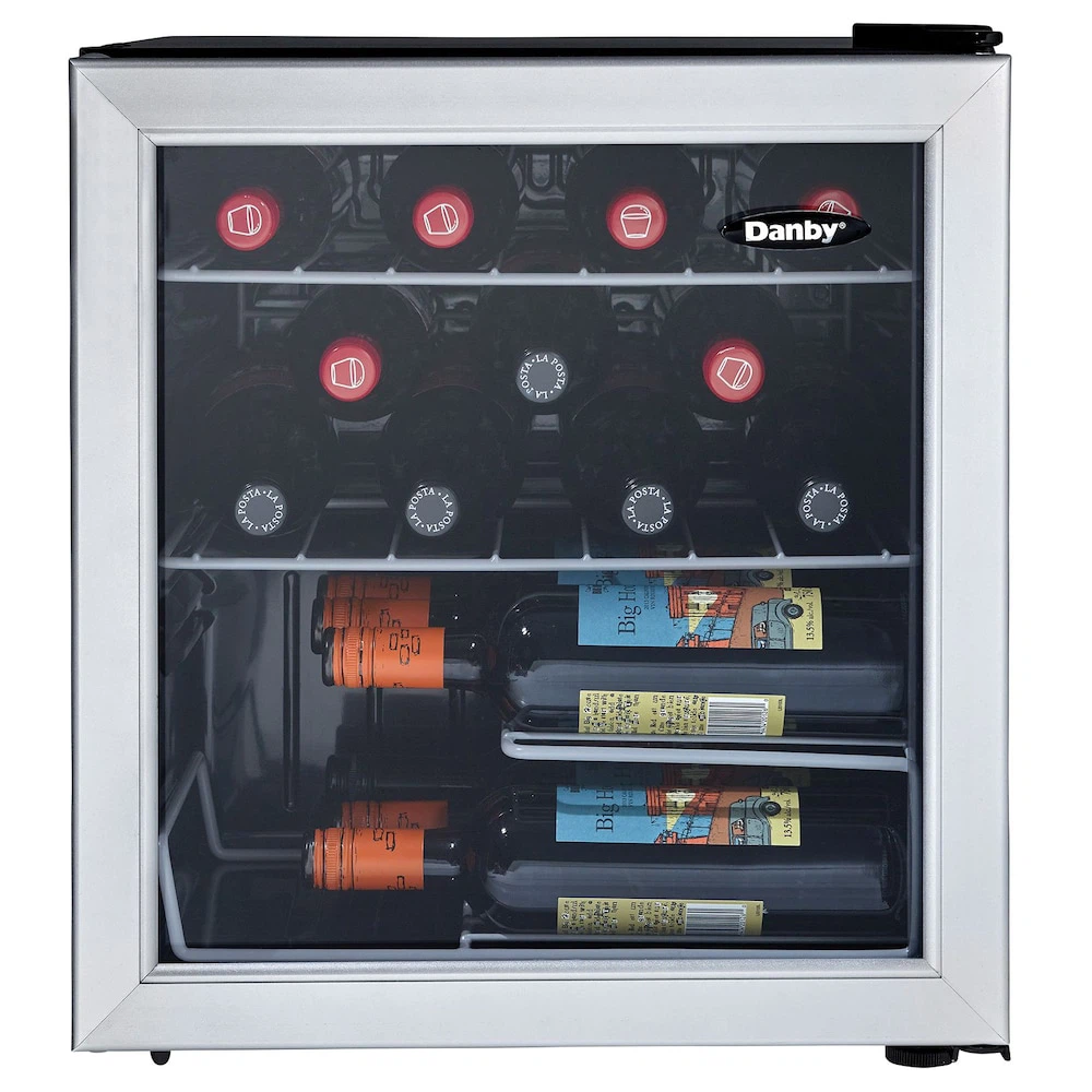 Danby Compact Mini Fridge - photo 4