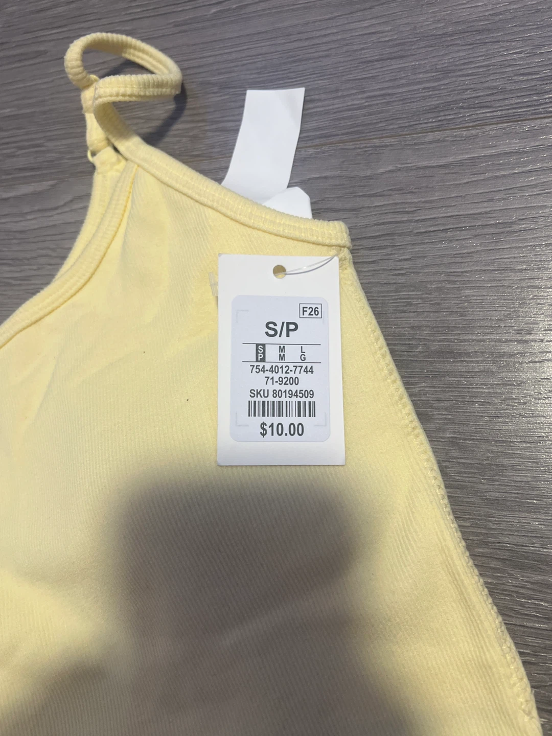 White tube top and yellow tank top - photo 4