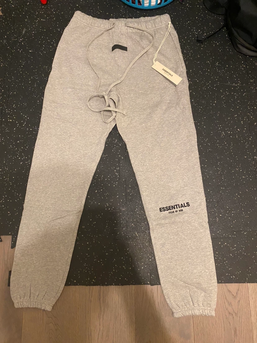 Fear Of God Essentials Items - photo 5