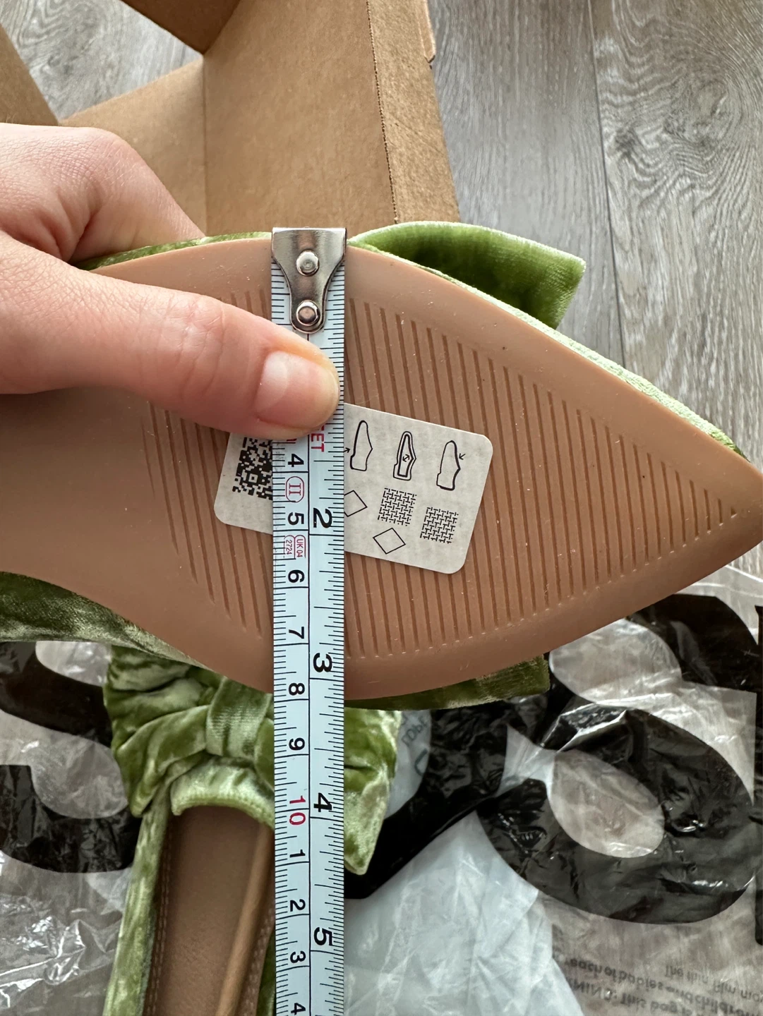 NEW ASOS DESIGN Green Velvet Bow Ballet Flats - Size 3W - photo 5